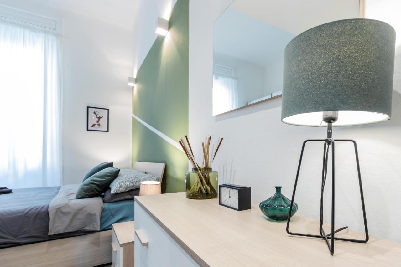 Duomo-Navigli Charming And Modern With Fast Wifi Appartement Milaan Buitenkant foto