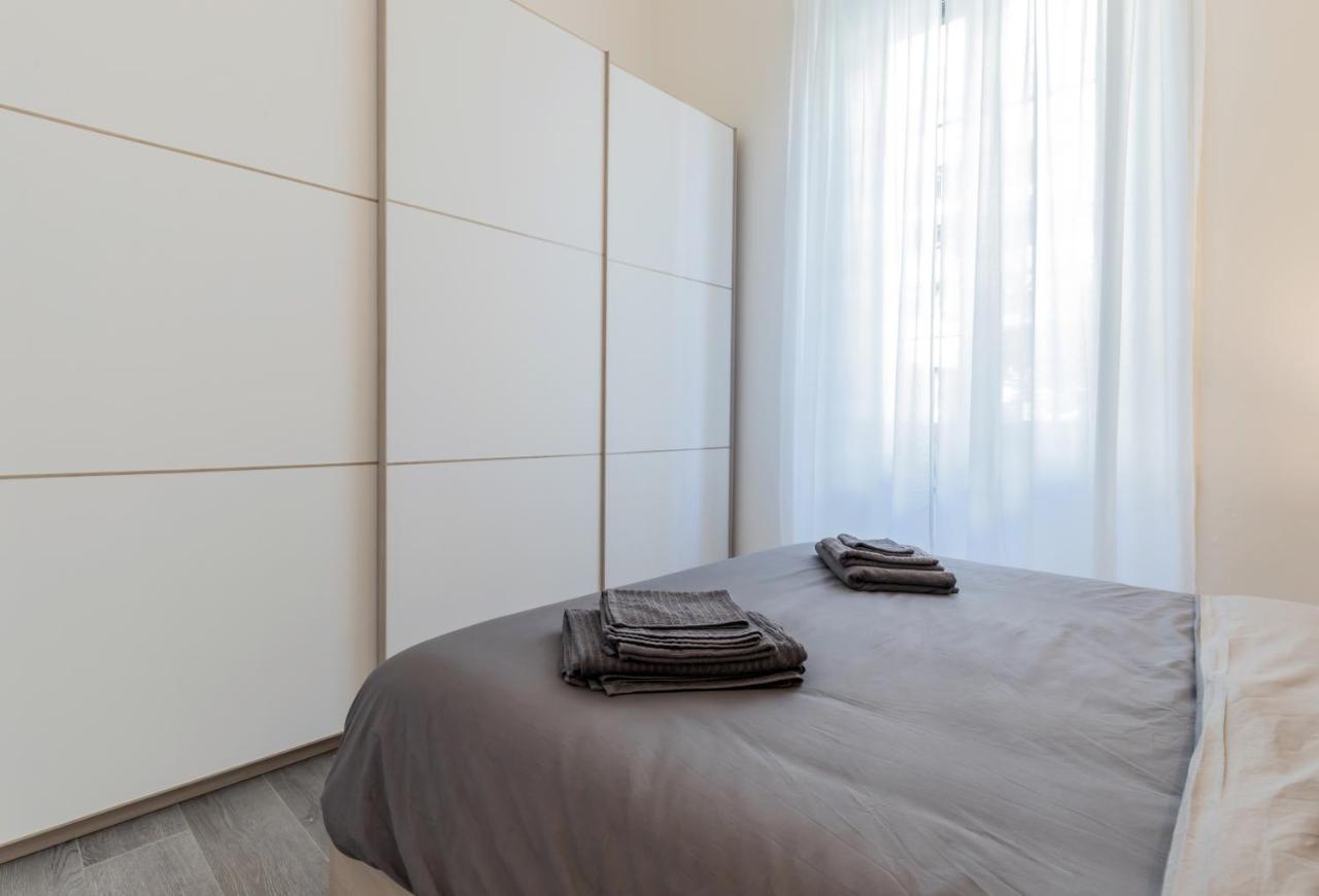Duomo-Navigli Charming And Modern With Fast Wifi Appartement Milaan Buitenkant foto