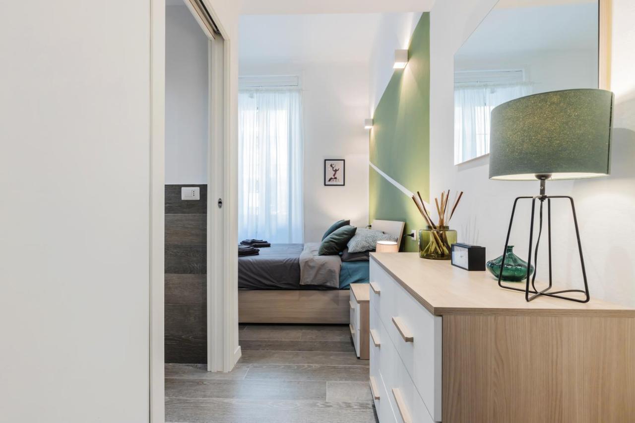 Duomo-Navigli Charming And Modern With Fast Wifi Appartement Milaan Buitenkant foto